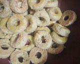 Foto langkah ke 2 dari resep Oatmeal cheese cookies.