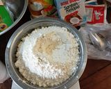 Foto langkah ke 3 dari resep Bolu Kukus Ubi Ungu.