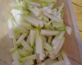 Foto langkah ke 1 dari resep Tumis Labu Siam Simple No MSG.
