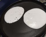 A picture of step 2 of Veg uttapam.
