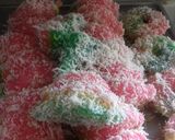 Foto langkah ke 6 dari resep Lapis ubi pelangi.