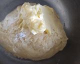 Foto langkah ke 2 dari resep Burger Bun Homemade.