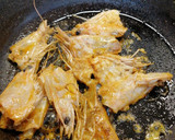 Foto del paso 7 de la receta: Pak choi salteado con langostinos