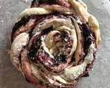 Hình bước làm 2 của món Bánh Mì Cuộn Dâu Tằm - Mulberry Rose 🌹