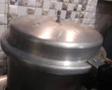 A picture of step 3 of Vanilla Cooker Cake.
