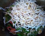 Foto langkah ke 3 dari resep Tauco Ebi Sayur Buncis.