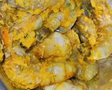 A picture of step 1 of Bali prawn.