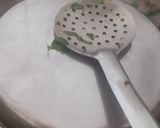 A picture of step 3 of Gajjar aur methi ki sabzi.