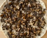 A picture of step 6 of Truffled Fontina and Mushroom Pizza.