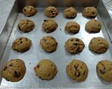 Foto langkah ke 7 dari resep Monster Chocochips Cookies.