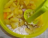 Foto langkah ke 1 dari resep Snack MPASI 8m+ Kentang Oat Ayam.