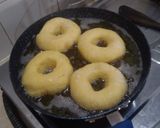 Foto langkah ke 4 dari resep Donat Labu Kuning.