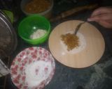 A picture of step 4 of Moong Dal Kachori.