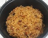 Foto langkah ke 4 dari resep Sambal Mie Biji Kacang Panjang (ala anak kos).