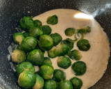 Foto del paso 4 de la receta: Coles de Bruselas en salsa de almendras