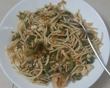 வெஜ் எக் நூடுல்ஸ் ரெசிபி ஸ்டேப் 6 புகைப்படம்