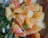 A picture of step 3 of Multicolor Salad.