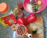 Foto del paso 1 de la receta: Albondiguitas en salsa de tomates, pimientos y lentejas