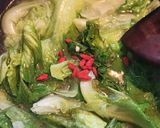 Foto langkah ke 3 dari resep Tumis selada (Lettuce).