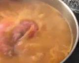 Foto del paso 8 de la receta: Caldo de merluza y gambones