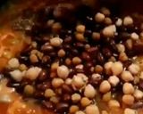 A picture of step 2 of Cheesy beans lasagne.