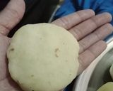 A picture of step 3 of Aloo qeema cutlets.