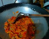 Foto langkah ke 5 dari resep Bihun Goreng.