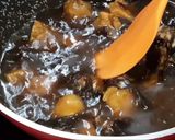 A picture of step 2 of Imli Chutney.