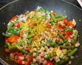 A picture of step 4 of Thai Ginger Curry.