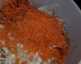 Foto del paso 2 de la receta: Pollo con ensalada de repollo