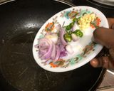 A picture of step 3 of Mac and bell peppers stir fry.