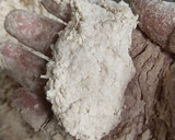 கோதுமை மாவு புட்டு(wheat puttu recipe in tamil) ரெசிபி ஸ்டேப் 2 புகைப்படம்