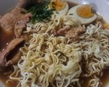 Foto del paso 7 de la receta: Ramen de cerdo en olla rápida