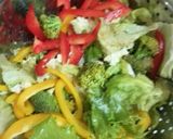 A picture of step 2 of Vegetable salad.