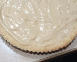 Foto del paso 4 de la receta: Tarta de banana con crema y dulce de leche