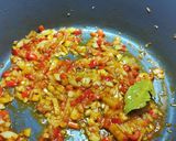 صورة لخطوة 2 من وصفة تحويل الرز الابيض الزائد الى رز احمر 😍😍