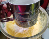 Foto del paso 2 de la receta: Budín de limón esponjoso y húmedo