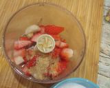 A picture of step 1 of Strawberry Milkshake.