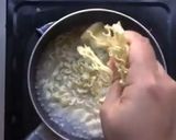 Foto langkah ke 1 dari resep Mie kepompong goreng.