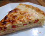 Foto del paso 5 de la receta: Tarta rápida de jamón, queso, tomate y huevo