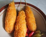 Foto langkah ke 6 dari resep Nasi Kepal Goreng Tusuk.