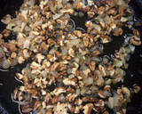 Foto del paso 4 de la receta: Spaghetti con trigueros y salsa de nueces
