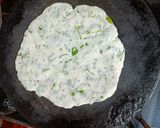 A picture of step 3 of Rice flour roti.