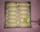 Foto langkah ke 6 dari resep Butter rolls.