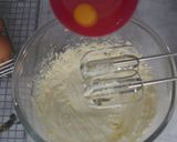 Foto langkah ke 1 dari resep Boterkoek - Dutch Buttercake 1 telur.