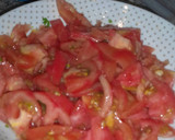 Foto del paso 1 de la receta: Ensalada de tomate y queso