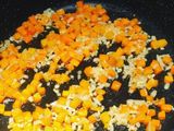 Рис с курицей и соевым соусом🥡
