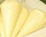 Foto langkah ke 4 dari resep Vla susu simple isian kue sus, pie susu, donat.