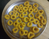 மொறு மொறு ரிங் முறுக்கு(ring murukku recipe in tamil) ரெசிபி ஸ்டேப் 8 புகைப்படம்