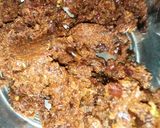 काजू-बादाम खजूर रोल (kaju badam khajur roll recipe in marathi) रेसिपी स्टेप 1 फोटो